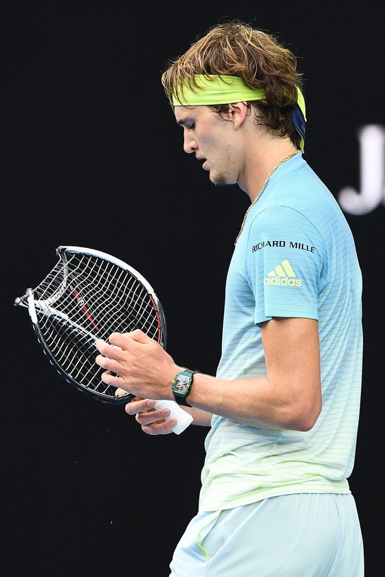 Australian Open 2018: Sharapova thua thảm Kerber, “đệ tứ kiếm” Zverev thua “soái ca Hàn Quốc" ảnh 2
