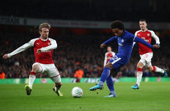 Rudiger quá xui, Willian chấn thương và Barkley đo sân… quá nhiều ảnh 2