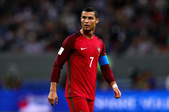 Carlos Queiroz: Messi nên bị cấm, cho đến khi nào FIFA chứng minh anh ta là con người ảnh 2