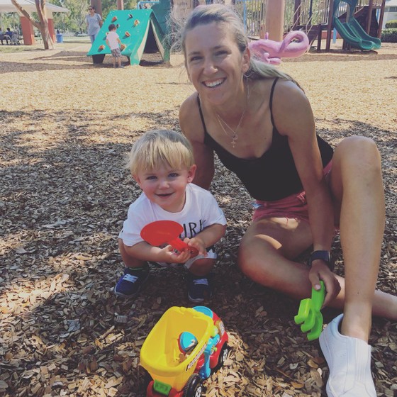 Victoria Azarenka: Bà mẹ kiên cường thổi lửa Miami ảnh 1