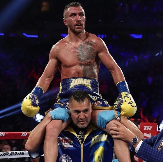 Quyền Anh: “Đế chế” Lomachenko ảnh 1