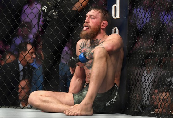 Khabib Nurmagomedov – Conor McGregor: Loạn đả như phim XHĐ Hollywood ảnh 3