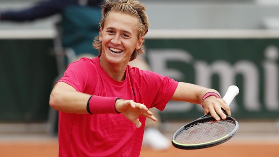 Roland Garros: Nadal nâng thành tích 12-0, Thiem chật vật sau 5 ván, Zverev từ chối trả lời The New York Times ảnh 1