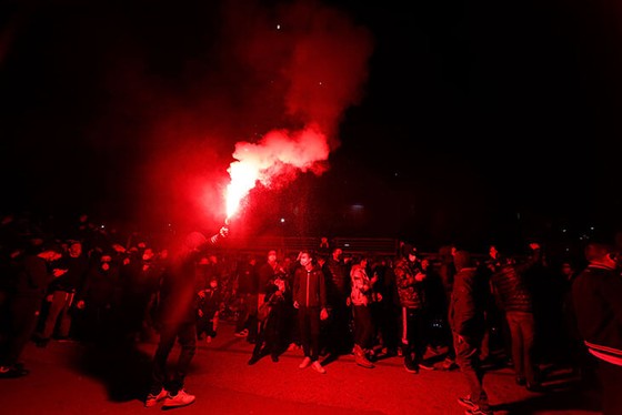 Thành Naples và CLB Napoli tiễn đưa Diego Maradona bằng sự kiện tưởng niệm đầy xúc động ảnh 13