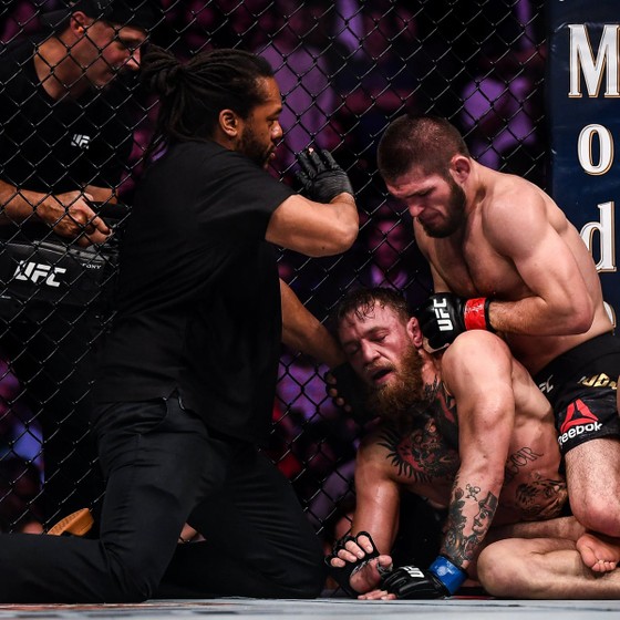 “Gã điên Ailen” Conor McGregor: “Mỏ vàng” của UFC, kiếm 516 triệu USD bản quyền truyền hình sau... 7 năm ảnh 6