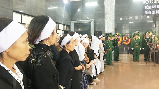 Truy điệu 2 sĩ quan biên phòng hy sinh khi làm nhiệm vụ ảnh 2