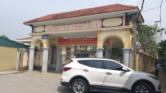 Xác minh thông tin một nhà báo quốc tế về thăm trường cũ ảnh 2