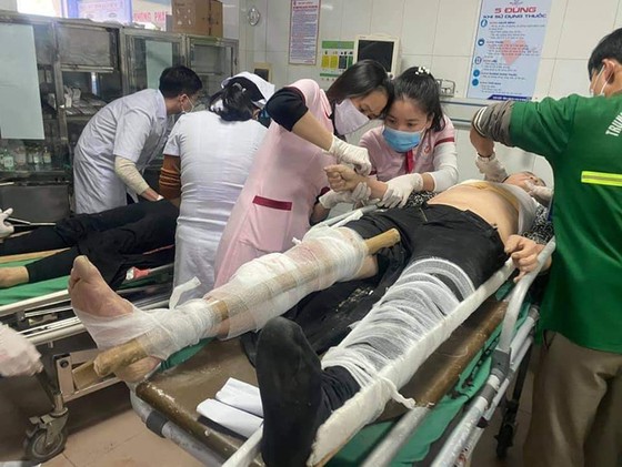 Tai nạn tại công trình xây dựng, hàng chục công nhân bị thương ảnh 2