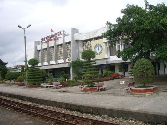 Thanh Hóa ra thông báo khẩn tìm người đi cùng tàu hỏa với ca mắc Covid-19 ảnh 1
