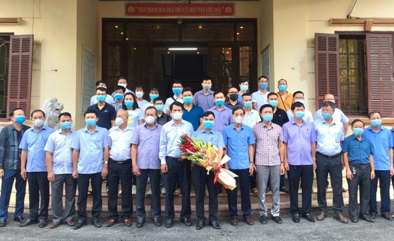 Y bác sĩ Thanh Hóa tiếp tục lên đường hỗ trợ TPHCM và Bình Dương chống dịch Covid-19 ảnh 1