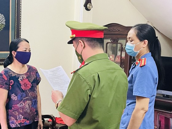 Khởi tố 3 đối tượng mua bán hóa đơn, gây thất thoát gần 100 tỷ đồng ảnh 1
