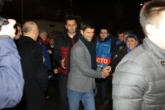 Có Novak Djokovic ủng hộ, Red Star vẫn thua sấp mặt ảnh 1