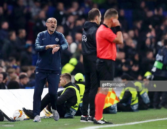 Theo báo chí Italia, Chelsea sẽ sa thải Sarri, bổ nhiệm Lampard làm HLV trưởng ảnh 1
