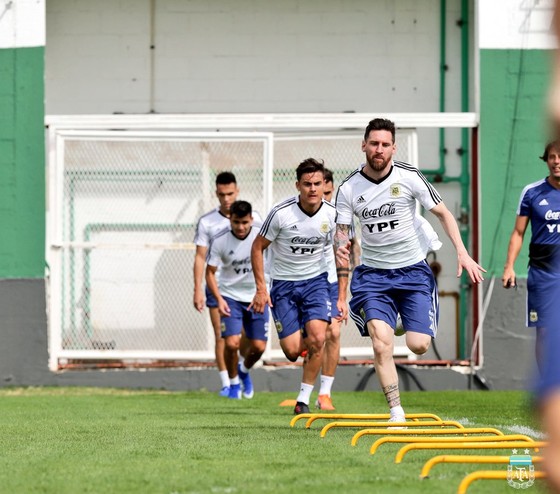 Argentina – Venezuela: HLV Scaloni tự tin, Martinez muốn được ra sân ảnh 2