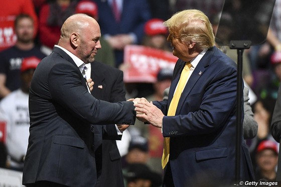 Tổng thống Donald Trump: Thể thao sẽ sớm quay trở lại ảnh 1