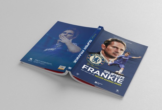 Tự truyện Super Frankie - Tất tần tật về Người không phổi: Cuốn sách mà mọi True Blue ở Việt Nam đều mong chờ ảnh 3