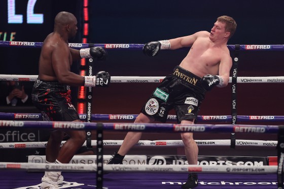 “Sư tử trắng nước Nga” Alexander Povetkin: Thua KO ở hiệp 4, hầu như sẽ kết thúc sự nghiệp ảnh 1