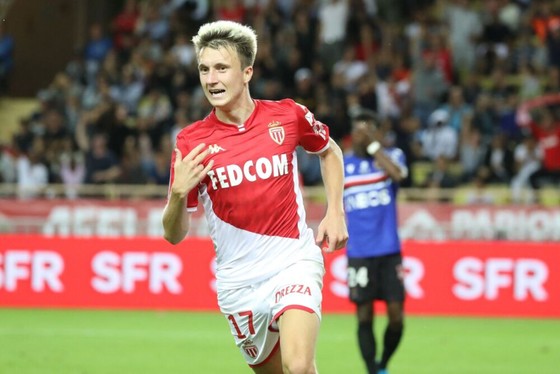 Định giá đội hình tuyển Nga tham dự Euro 2020: Lão tướng Yuri Zhirkov chỉ có giá 300.000 EUR, Alexander Golovin đắt nhất ảnh 2
