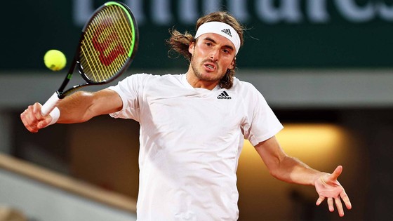 Roland Garros: “Hoàng tử sân đất nện” Dominic Thiem bị loại ngay trong ngày mở màn ảnh 3