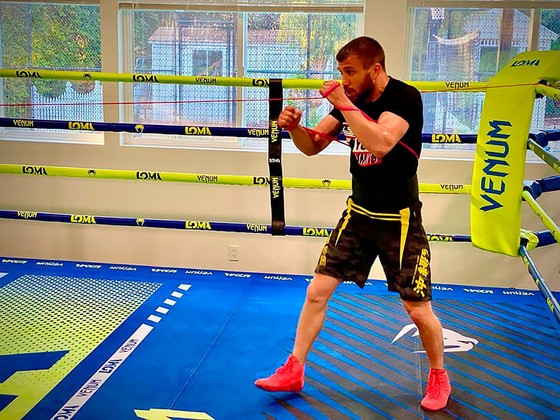 Vasyl Lomachenko vs Masayoshi Nakatani: “Bại tướng” đấu “bại tướng”, nhưng quyền thủ Ukraine phải thắng ảnh 2