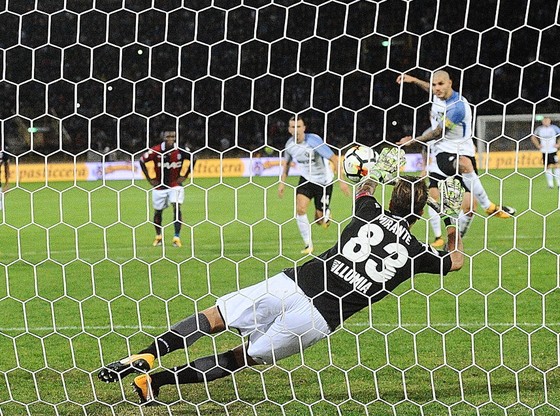 Serie A, vòng 5: Inter Milan suýt thua trên sân Bologna ảnh 1