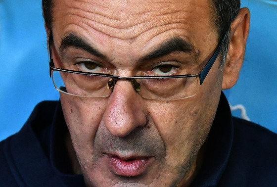 Napoli lại “buông” cúp để dồn sức cho Serie A ảnh 1