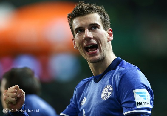 Juventus quyến rũ Oezil và Goretzka ảnh 1