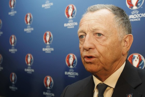 Chủ tịch Lyon tiết lộ bí mật hợp đồng Neymar ảnh 1