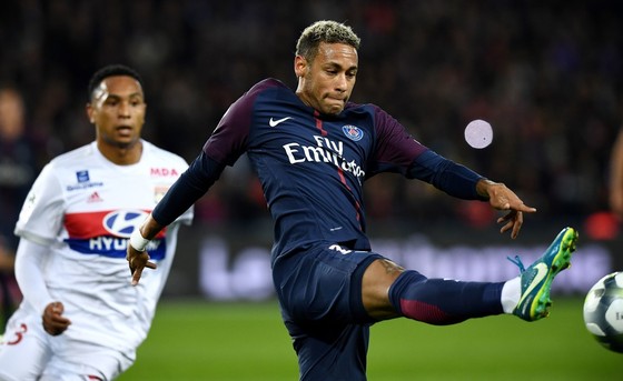 Chủ tịch Lyon tiết lộ bí mật hợp đồng Neymar ảnh 2
