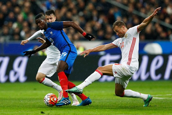 Deschamps tiết lộ: Jose Mourinho thực sự không muốn bán Pogba ảnh 1