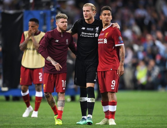 Tặng quà cho Real Madrid: Karius đã kết thúc ở Liverpool ảnh 5