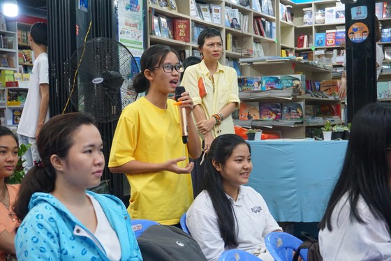 Phụ nữ nói gì khi nói về “Ăn, sống và yêu”? ảnh 2