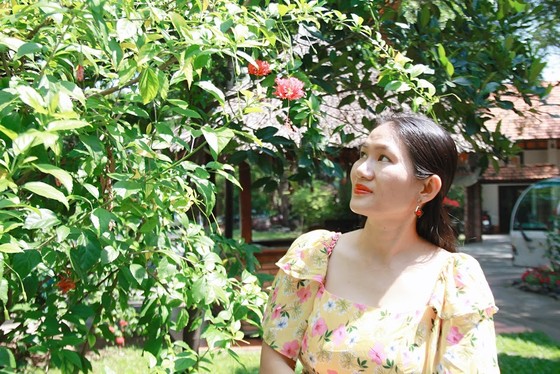 Thế giới phụ nữ dịu dàng trong 'Con chim nhỏ gắp cọng rơm vàng' ảnh 2