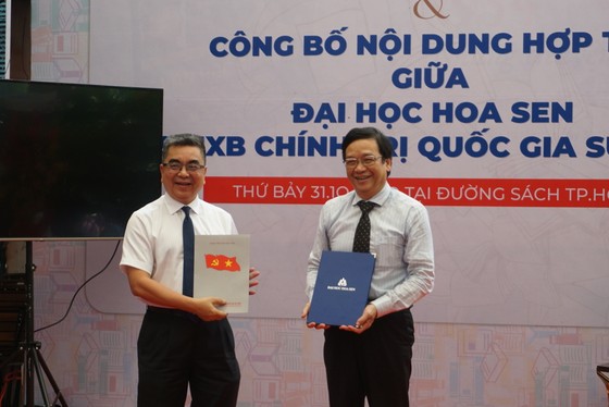 Phục dựng Ban Tu thư của Đại học Hoa Sen, hợp tác cùng NXB Chính trị Quốc gia Sự thật ảnh 1