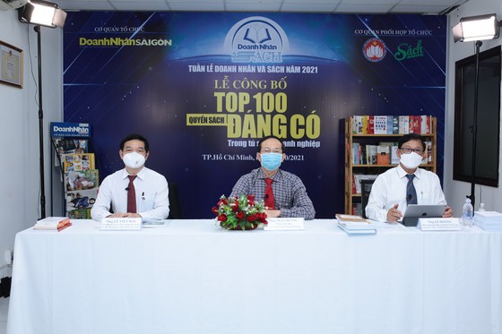 Công bố 'Top 100 quyển sách đáng có trong tủ sách doanh nghiệp' ảnh 1