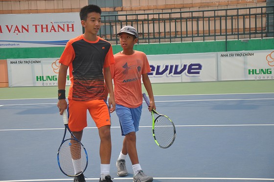 Giải quần vợt U.14 nhóm 2 châu Á: Quốc Uy – Thiên Quang vô địch nội dung đôi nam ảnh 1