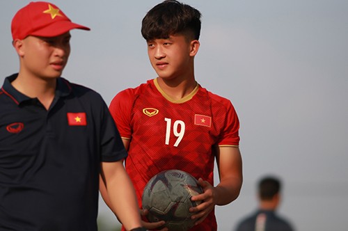 Tiền đạo Trần Danh Trung: "Hot boy" sát thủ ảnh 6