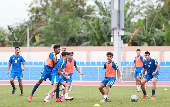 U22 Philippines “luyện công” chuẩn bị cho SEA Games 30 ảnh 4