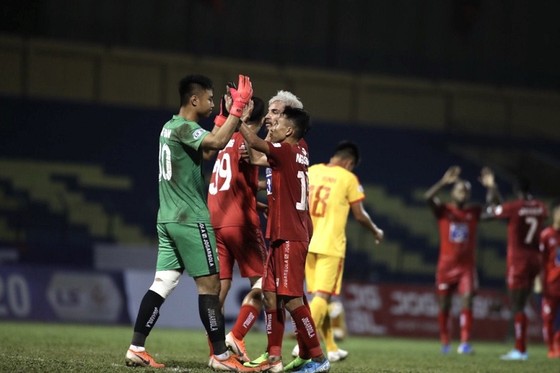 CLB Hải Phòng giành 3 điểm trên sân Thanh Hóa ảnh 2