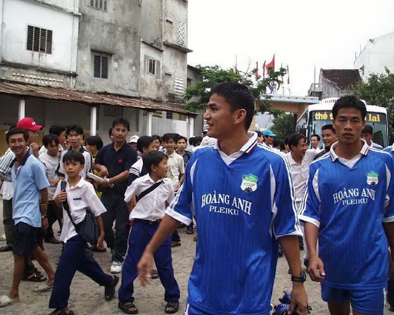 Kiatisak Senamuang với những dấu ấn khó phai ảnh 6