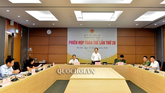 Xử lý 27 thủ tục hành chính về sổ hộ khẩu, sổ tạm trú như thế nào? ảnh 1