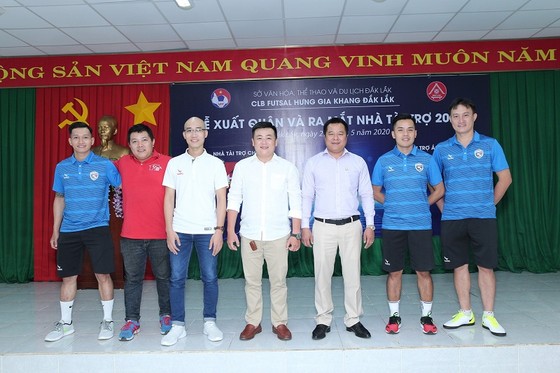Nhà tài trợ của các ‘ông lớn’ V-League gắn bó với futsal Đắk Lắk ảnh 1