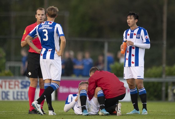SC Heerenveen chưa gia hạn hợp đồng với Văn Hậu ảnh 1