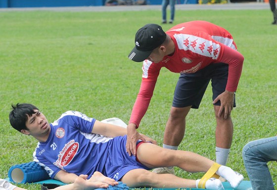 HLV Chung Hae-song (CLB TPHCM): ‘Chuyện quá khứ, tôi xóa rồi!’ ảnh 1