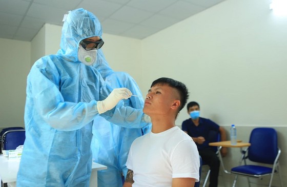 Tứ kết Cúp Quốc gia 2020: HLV Chu Đình Nghiêm và bài toán Văn Hậu ảnh 2