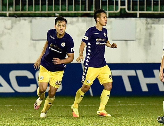 HA.GL thua tan nát trước CLB Hà Nội trên sân Pleiku ảnh 1