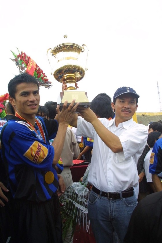 Kiatisak tái hợp cùng HA.GL ảnh 2