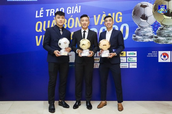 Quả bóng Bạc Futsal 2020 Hồ Văn Ý: Tuổi trẻ tài cao! ảnh 2
