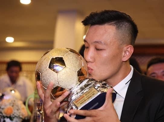 Hồi ức Tết xa nhà đặc biệt của QBV Futsal vì tấm vé World Cup ảnh 2