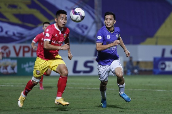 Hà Nội FC giành lại 1 điểm từ Hà Tĩnh ảnh 2